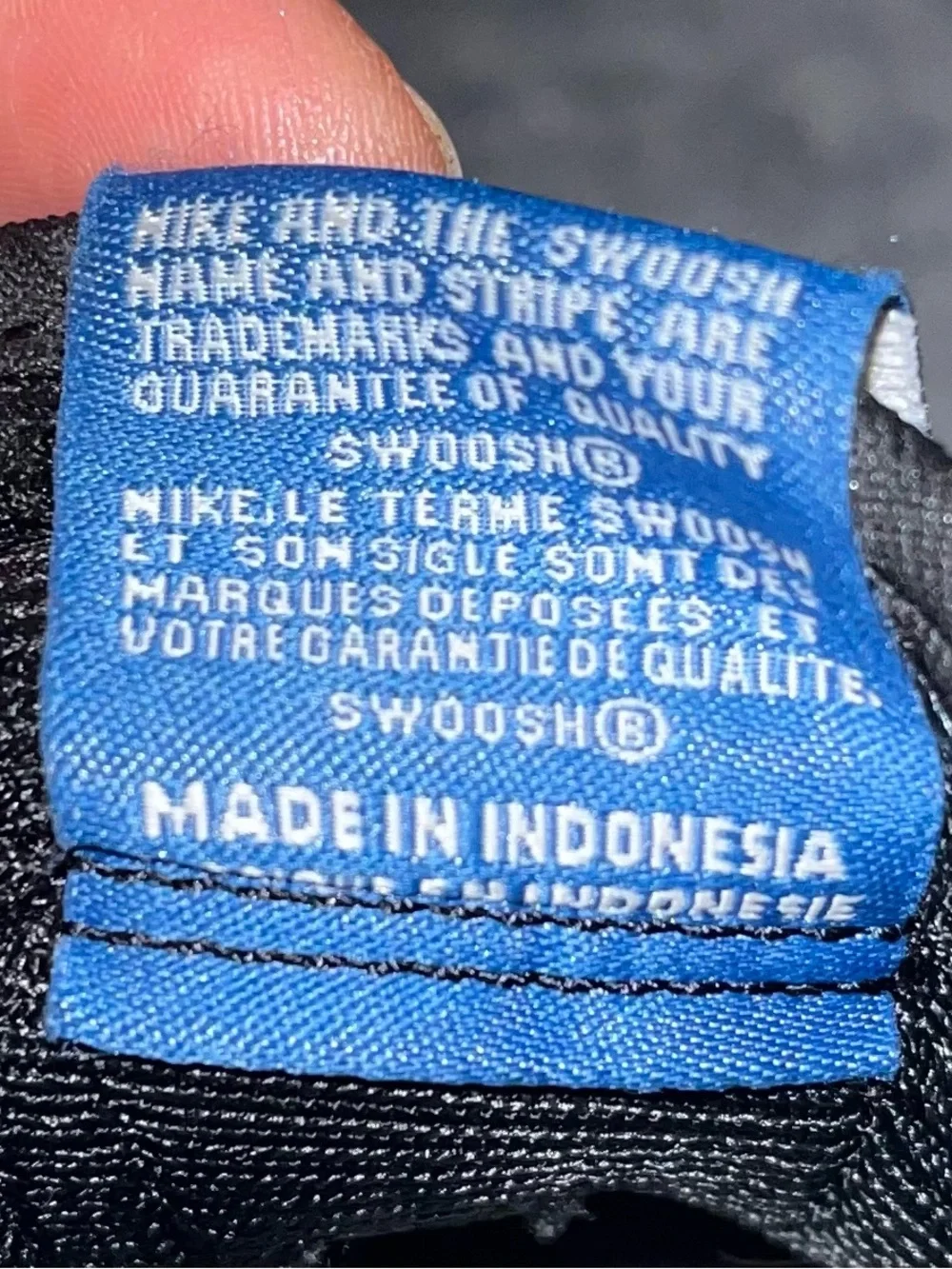 Nike Air Jordan Retro High OG “Dark Marina Blue”